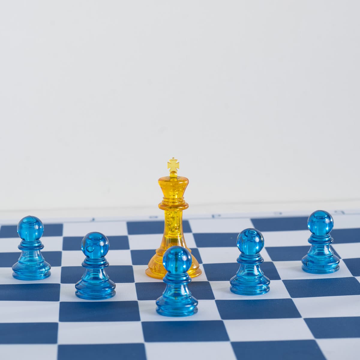 Set de Ajedrez Profesional Magnus Azul con Amarillo Cristalino